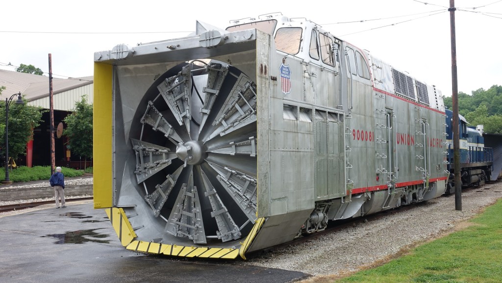 DSC01027 - rotary plow 4b