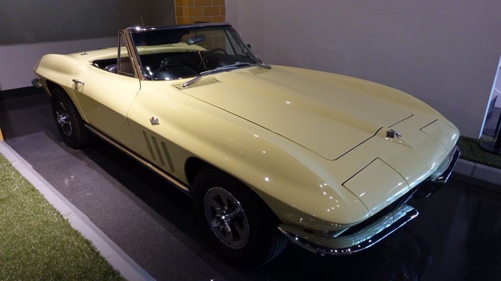DSC01073 - 65 corvetteb