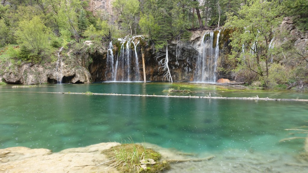 Hanging Lake, well worth the 1.2  mile, 1000 ft climb